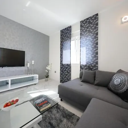Luxury Majpruz Suites I Zadar Room photo
