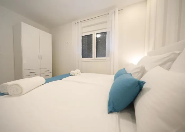 Luxury Majpruz Suites I