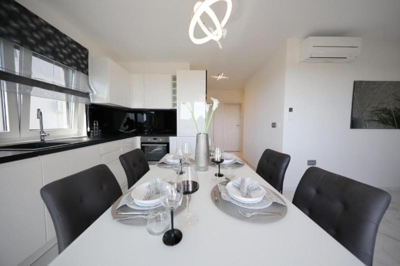 Luxury Majpruz I Apartment *