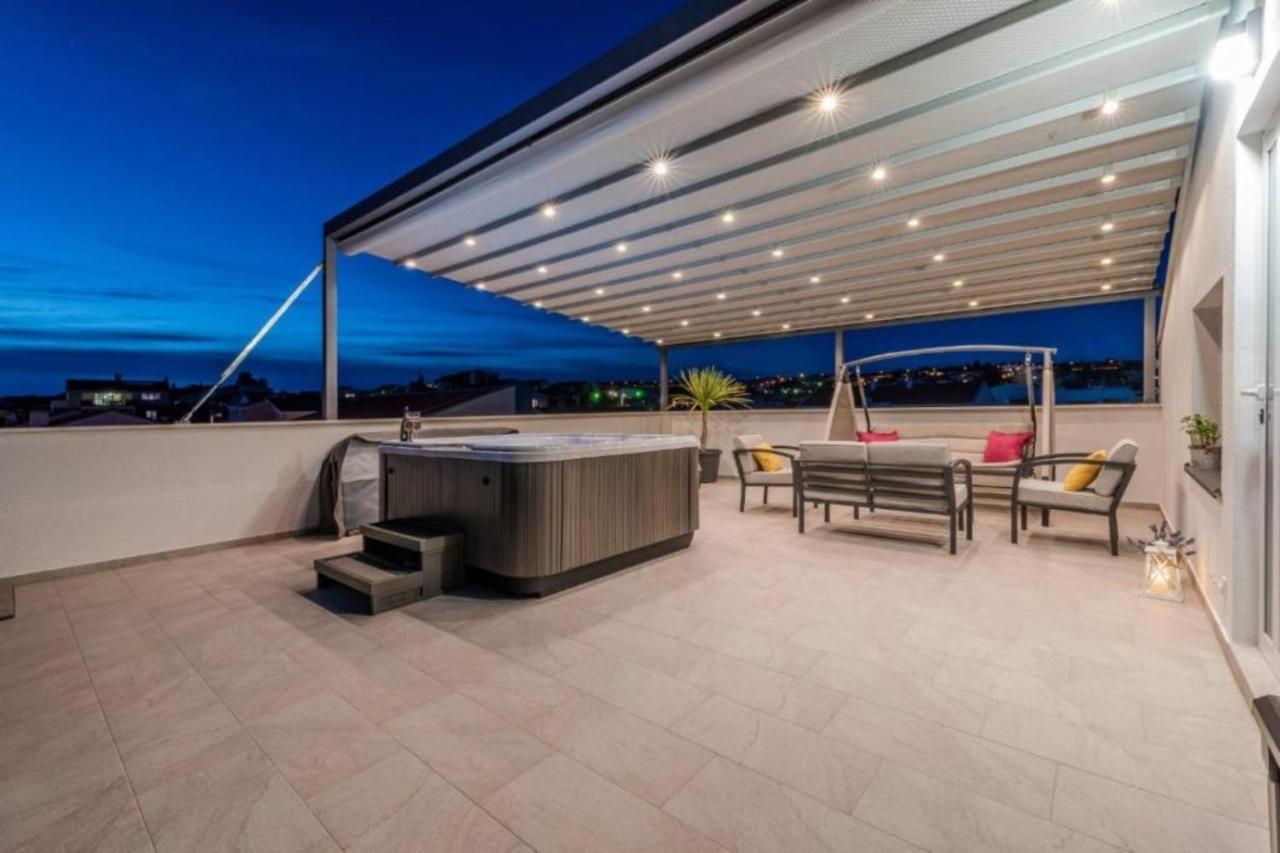 Luxury Majpruz I Apartment