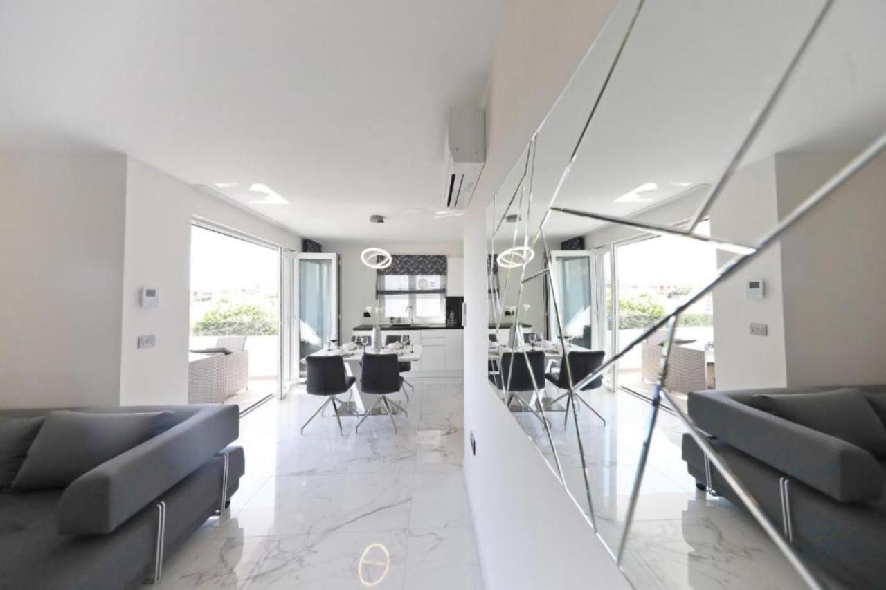 Apartment Luxury Majpruz I Zadar