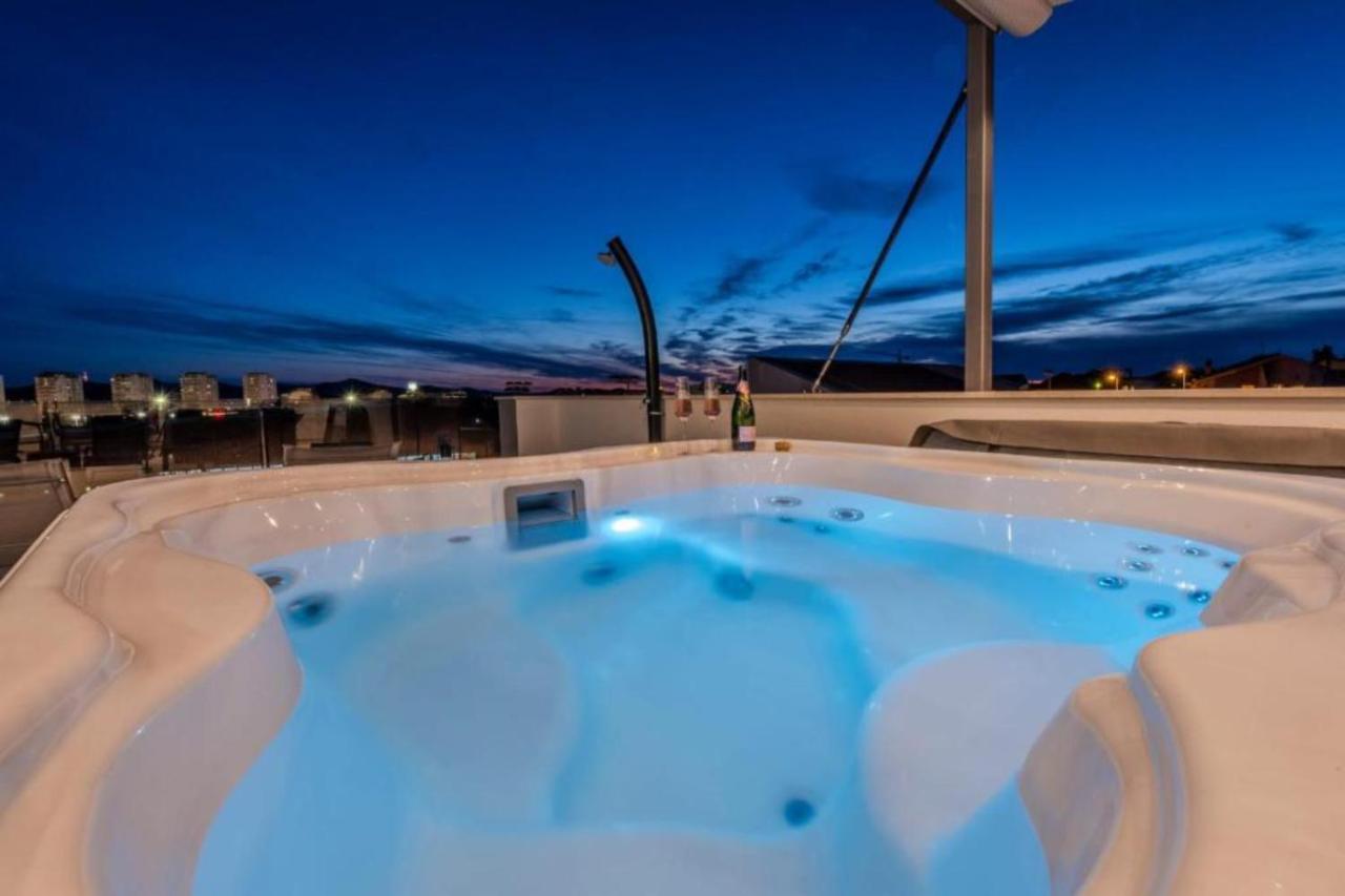 Luxury Majpruz I Apartment Zadar