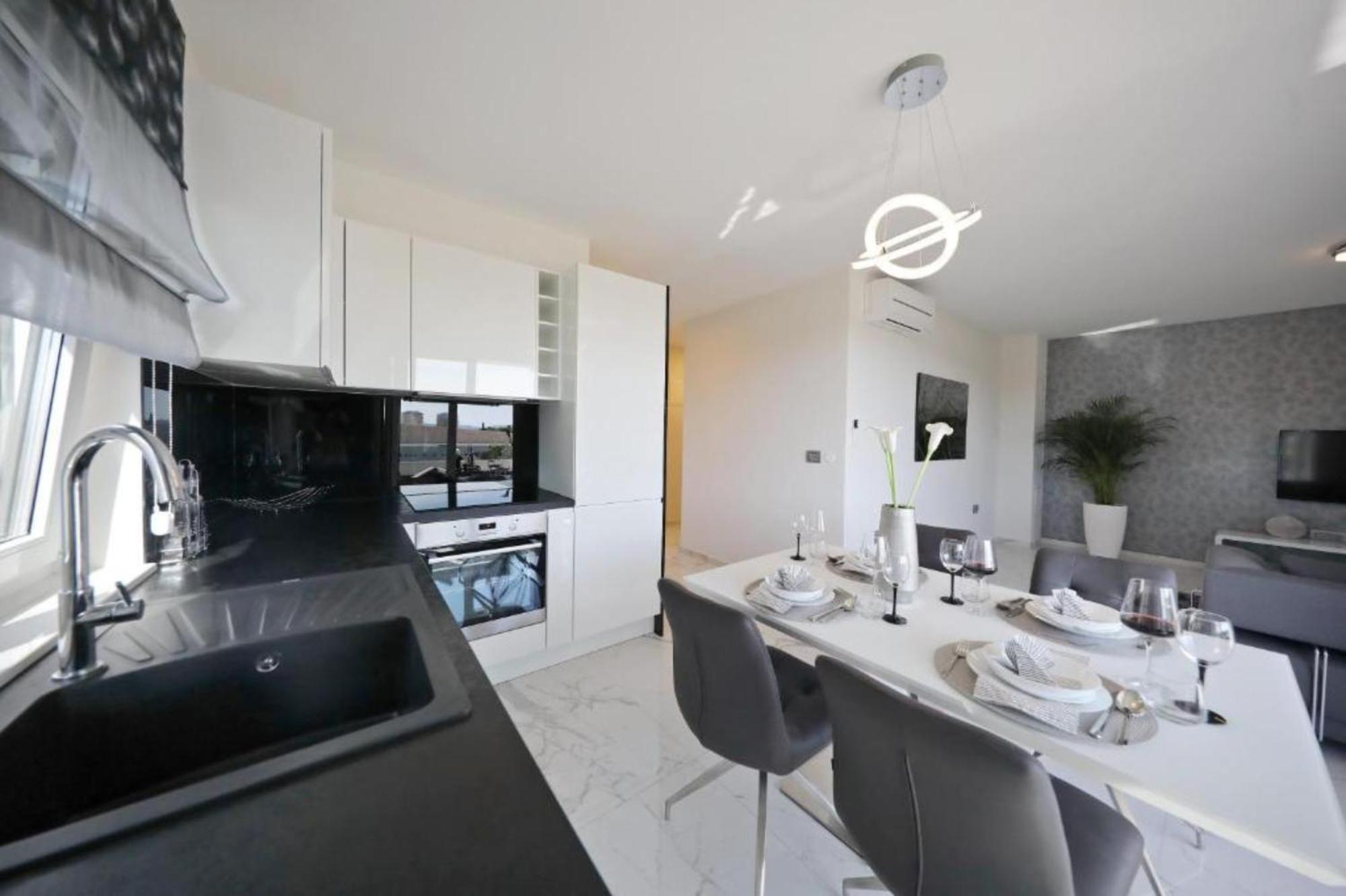 Luxury Majpruz I Apartment Zadar